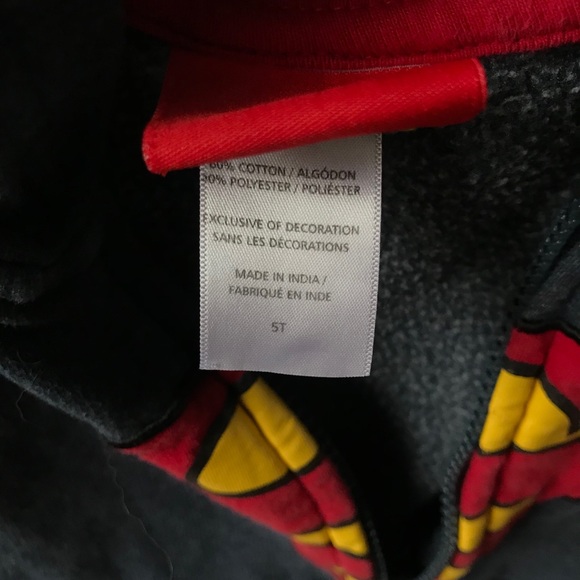SOLD // Superman zip-up hoodie with cape 4/5 - Picture 5 of 5